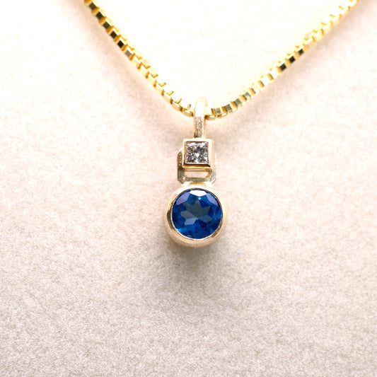 14k Artic Ice Blue Topaz Pendent Necklace with Diamond, Optional Chain __etsy:8108250697