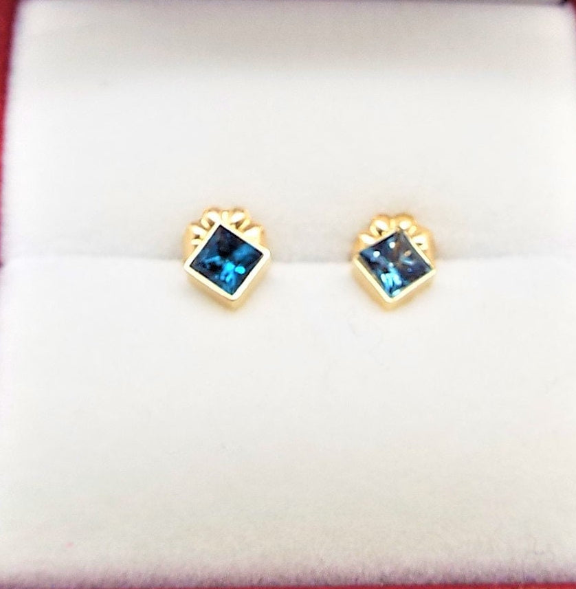 14k Gold London Blue Topaz Stud Earrings: December Birthstone