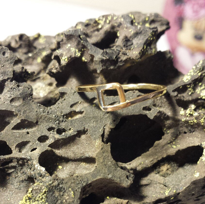14k Gold Ring: Minimalist Diamond Design, Stacking Band