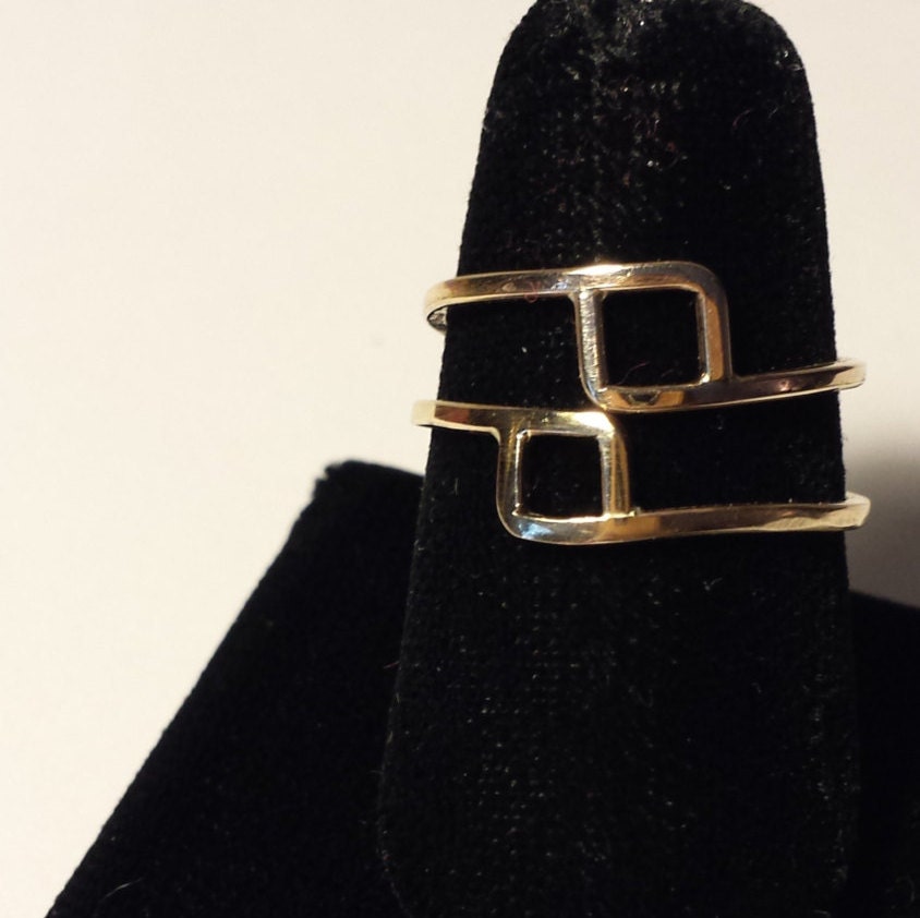 14k Gold Ring: Minimalist Diamond Design, Stacking Band