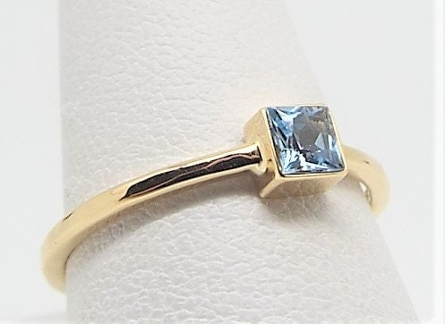 Dainty 14k Gold Aquamarine Ring: March Birthstone