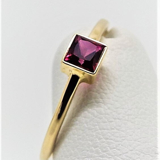 Dainty 14k Gold Red Topaz Ring: December Birthstone
