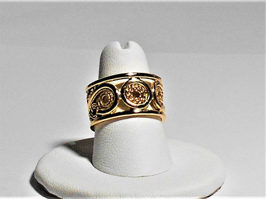 Handmade 14K Gold Filigree Wedding Band Ring