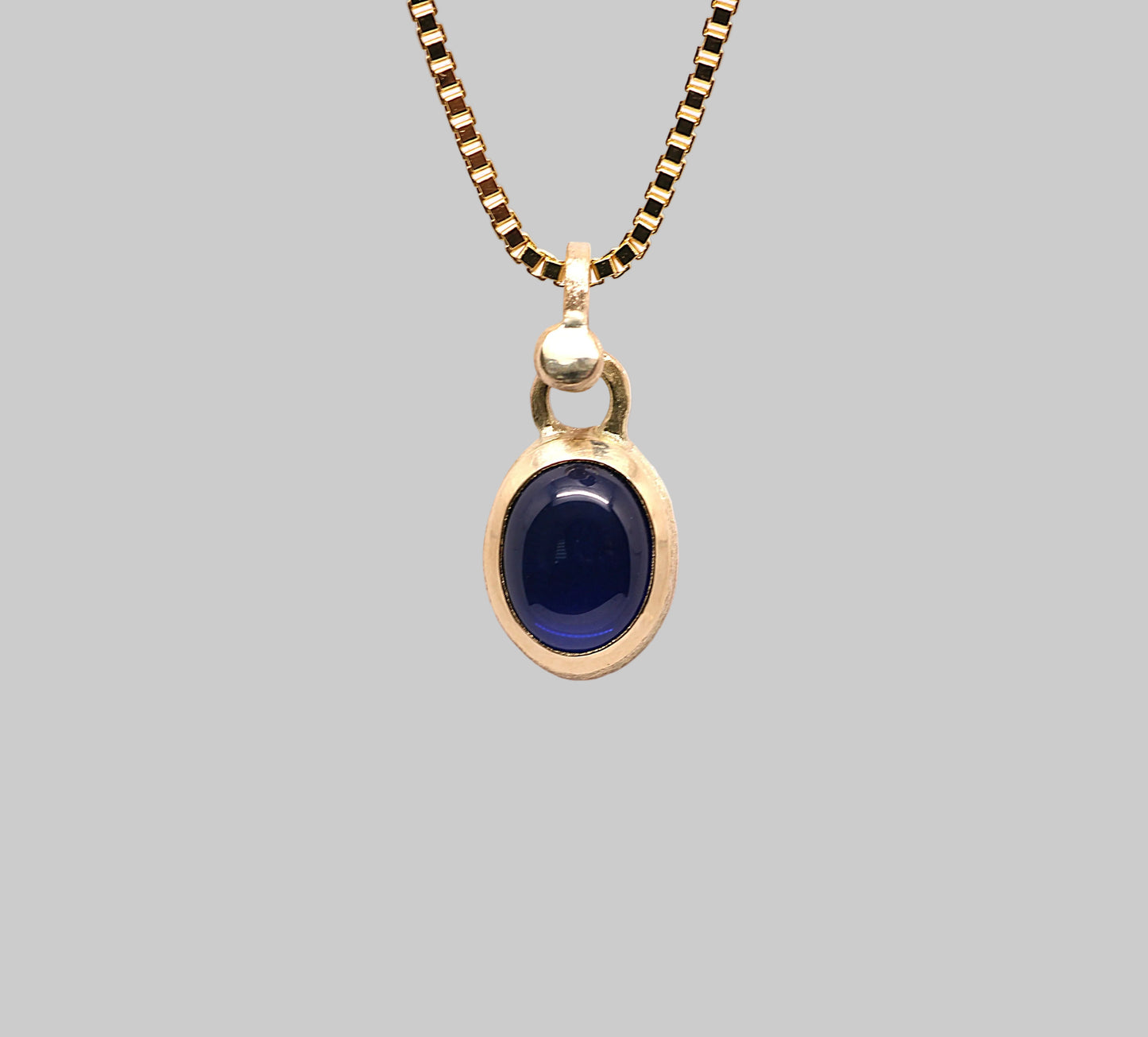 14k Gold Blue Sapphire Pendant Necklace, 9x7mm Cabochon