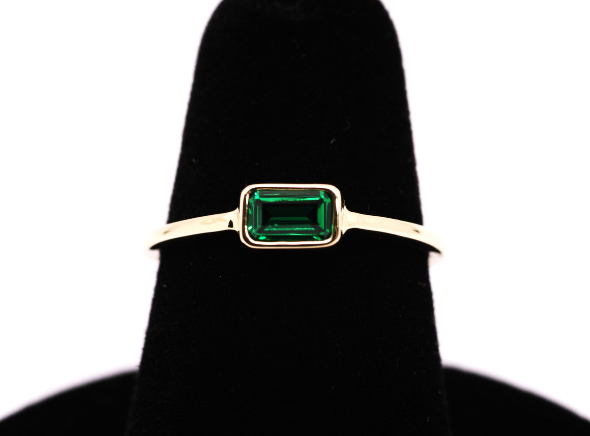 14k Gold Emerald Ring: May Birthstone Solitaire