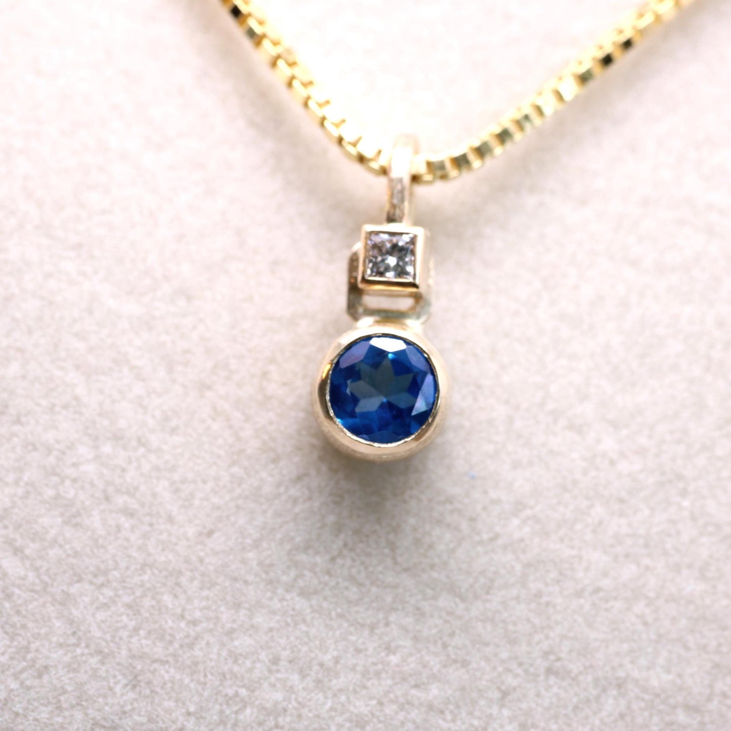 14k Artic Ice Blue Topaz Pendent Necklace with Diamond, Optional Chain __etsy:8060334044