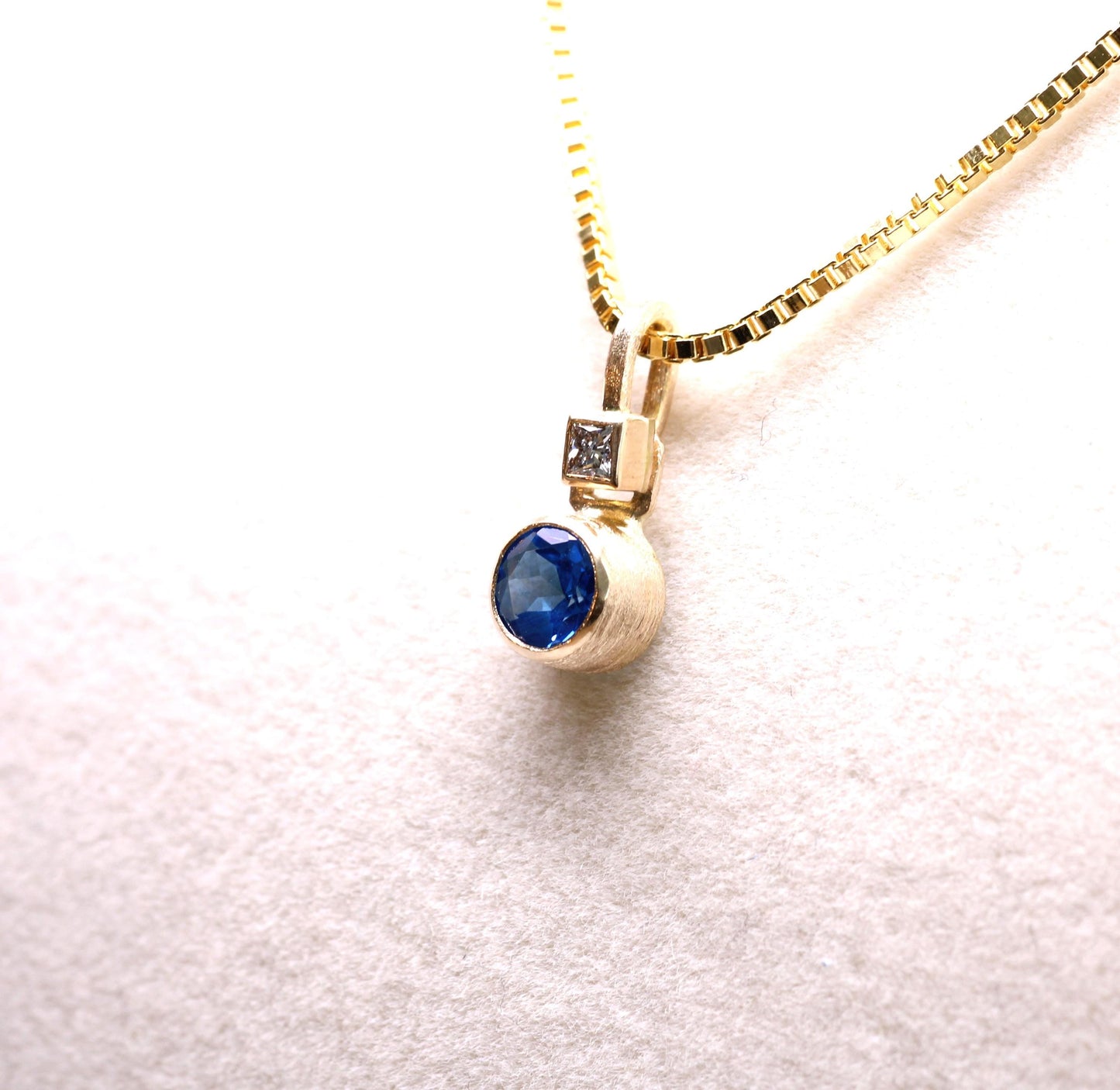 14k Artic Ice Blue Topaz Pendent Necklace with Diamond, Optional Chain __etsy:8108269257