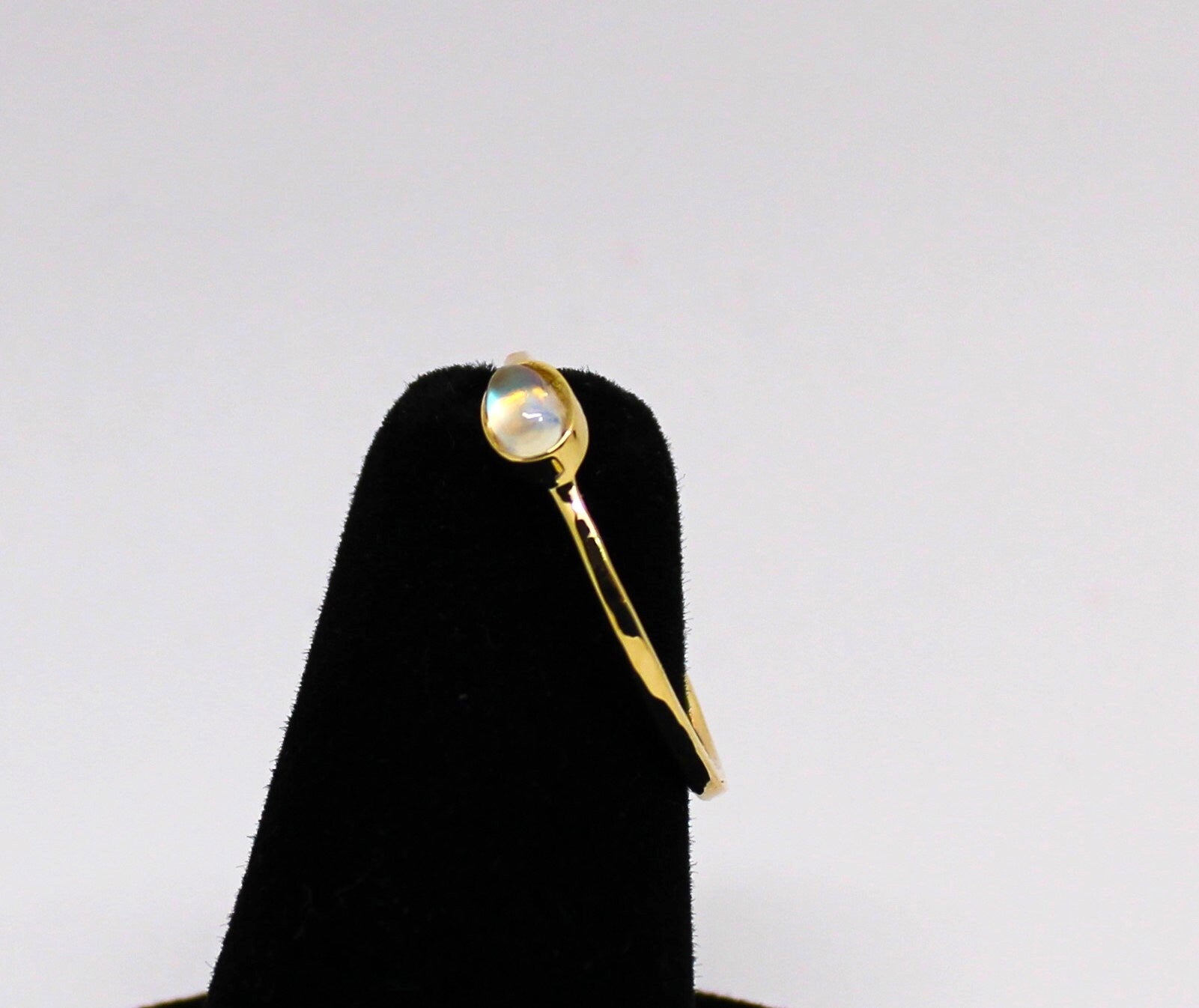 14k Gold Rainbow Moonstone Ring: Solid 14k Stacking Band